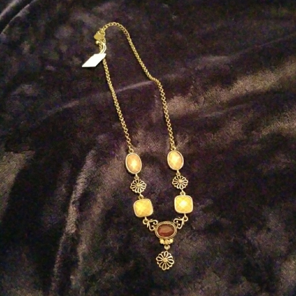 Lia Sophia necklace